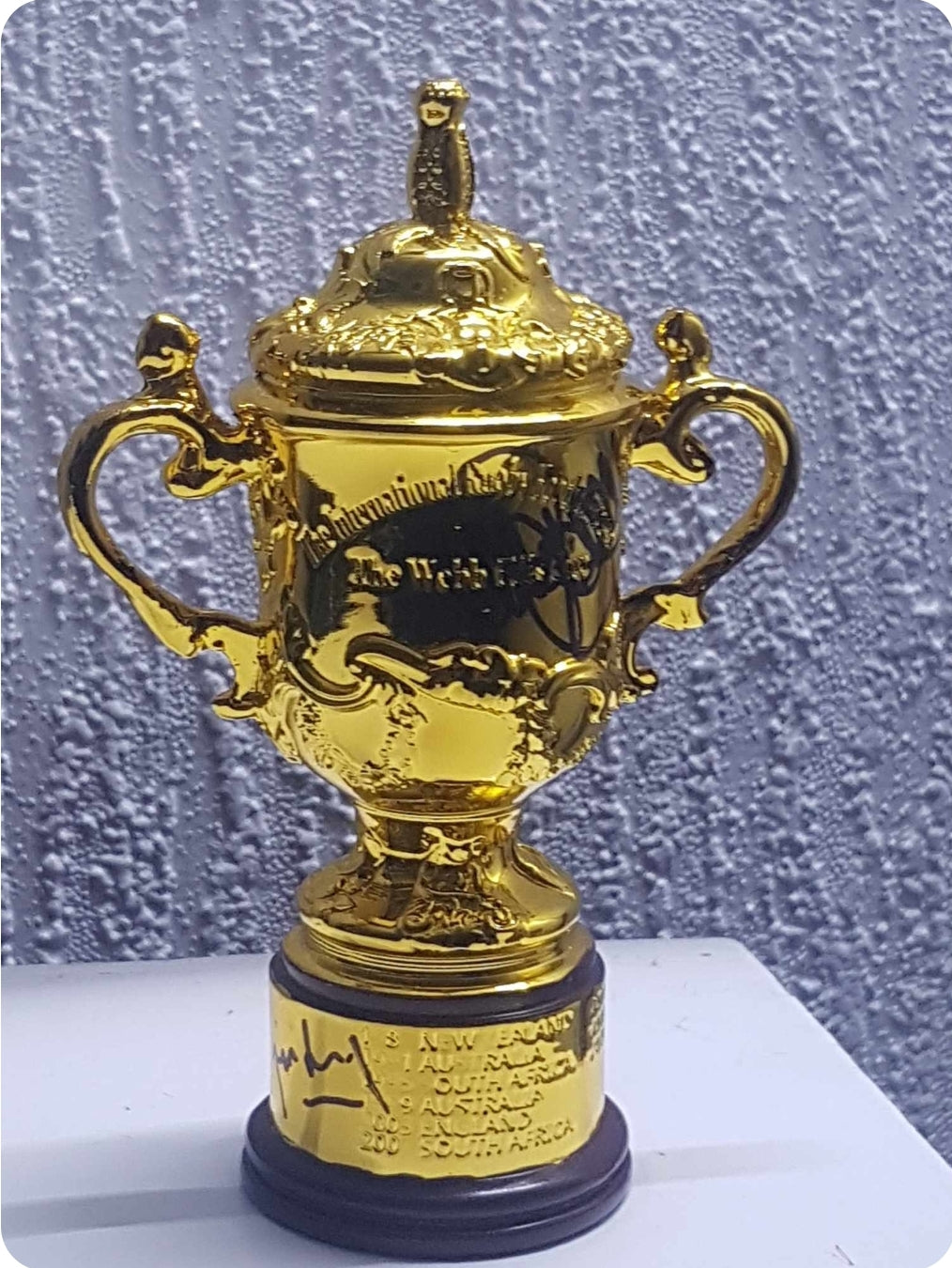 Mini Replica Rugby World Cup Trophy Signed By Mike Tindall & Phil Vickery #1