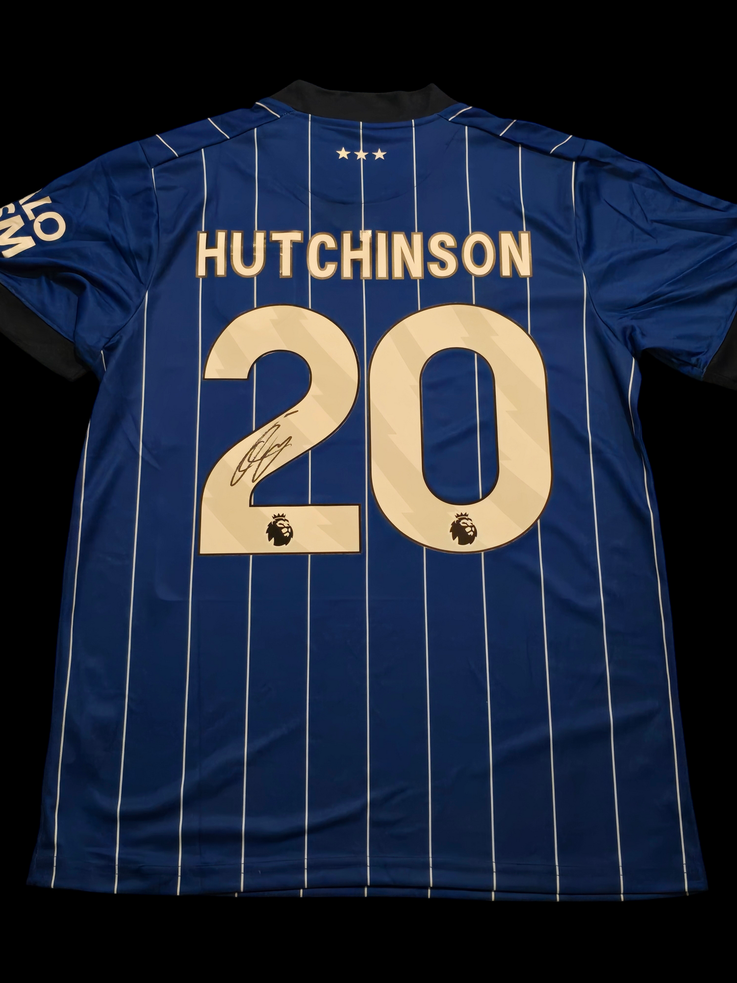 Omari Hutchinson Signed 24-25 Ipswich Home Shirt