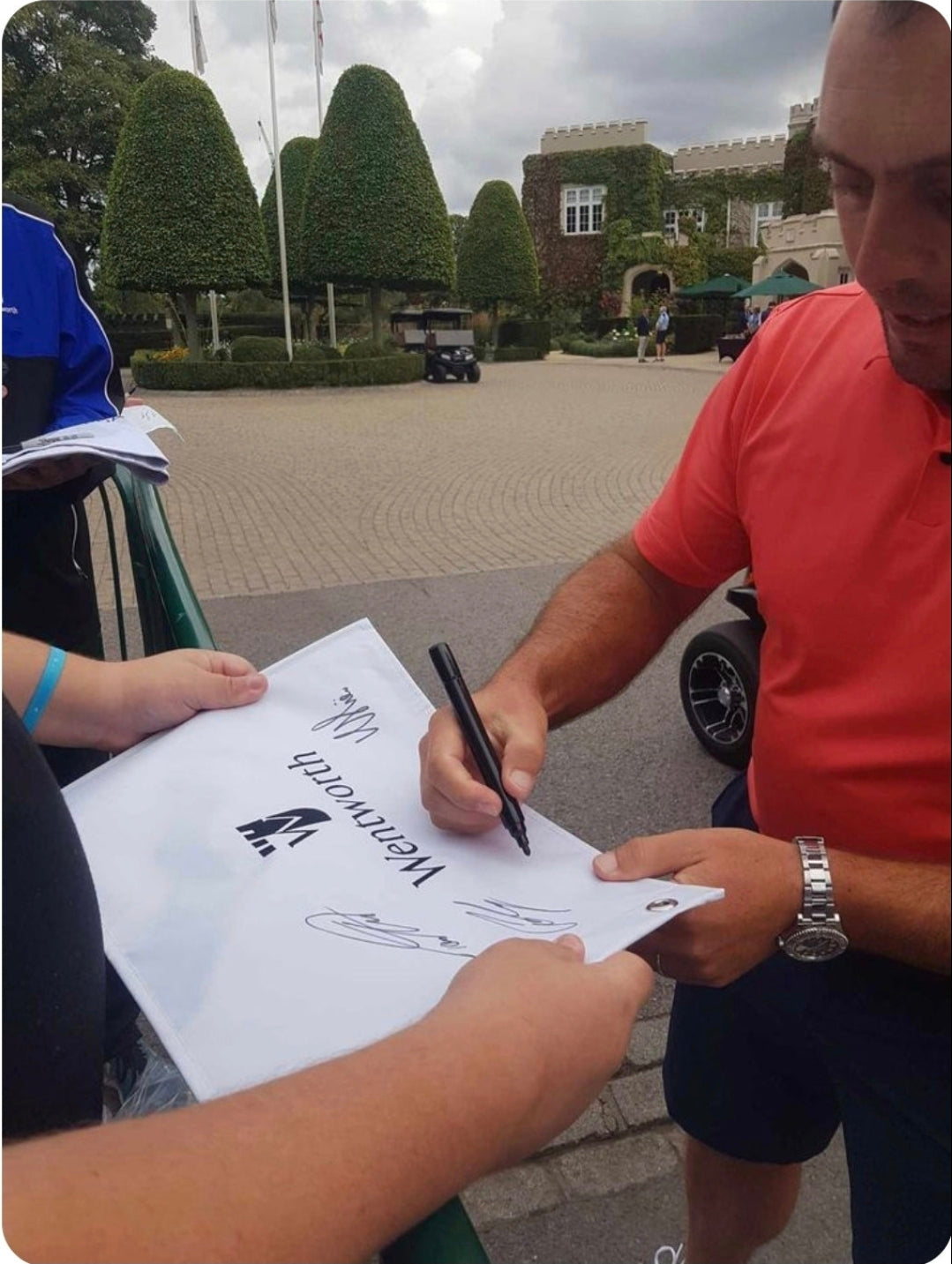 𝗪𝗲𝗻𝘁𝘄𝗼𝗿𝘁𝗵 𝗠𝘂𝗹𝘁𝗶 𝗦𝗶𝗴𝗻𝗲𝗱 𝗣𝗶𝗻 𝗙𝗹𝗮𝗴